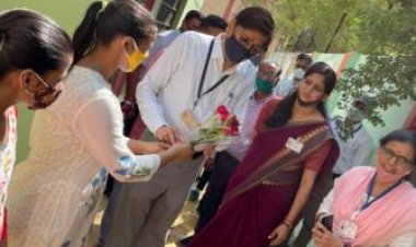 शासन सचिव डॉ.समित शर्मा ने किया नारी निकेतन का निरीक्षण