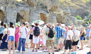 पंजीकृत गाइड्स का मानदेय  तीन गुना तक बढ़ाने को मंजूरी