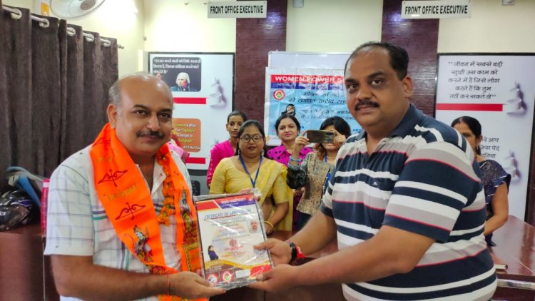 वुमन पावर सोसाइटी द्वारा यूनाइटेड इंडियन जर्नलिस्ट एसोसिएशन के पत्रकारों का सम्मान