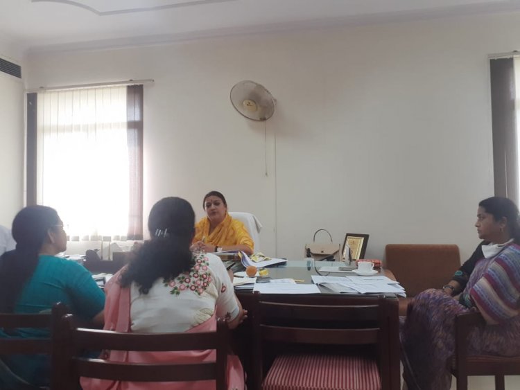 सैनेट्री पैड होंगे  निःशुल्क  वितरित