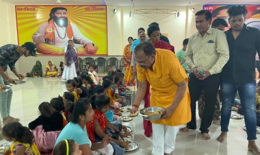 महानवमी के शुभ अवसर देवनानी ने किया 151 कन्याओ का पूजन