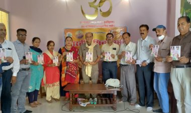 सिन्धी भाषा विश्वविद्यालय की शीघ्र्र स्थापना हो - सुरेश सिन्धी