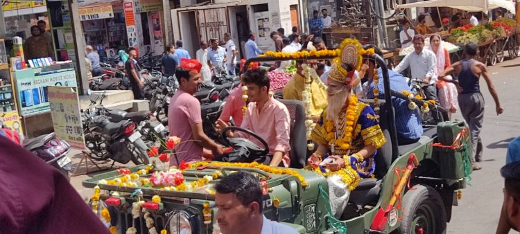 चेटीचंड मेले के पर्व पर निकली दो पहिया वाहन रैली व भव्य शोभा यात्रा