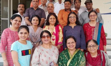 सिन्धी अकादमी द्वारा मासिक अदबी गोष्ठी आयोजित