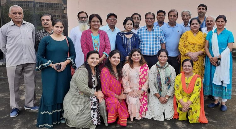 सिन्धी शायर नारायण श्याम के 100वें जन्मोत्सव को समर्पित  मासिक अदबी गोष्ठी आयोजित