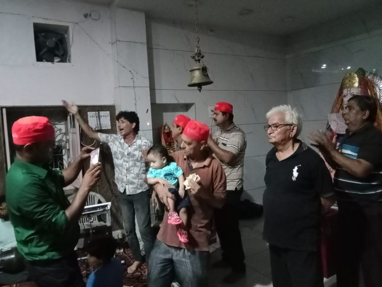 नन्हे बच्चों को लोरी देकर हर्षोल्लास के साथ  मनाया साईं झूलेलाल जी का विशेष थारू दिवस