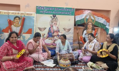 वरूण अवतार झूलेलाल का भजन संध्या कार्यक्रम धूमधाम से मनाया