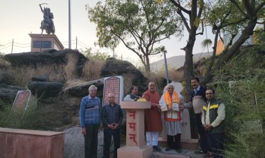 महापुरूषों के स्मारक प्रेरणा के केन्द्र - बलबीर सिंह करूण