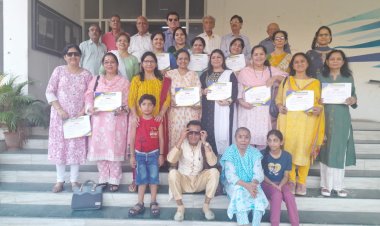 रचनात्मक साहित्य का सृजन साहित्यकारों का दायित्व-रश्मि गुप्ता